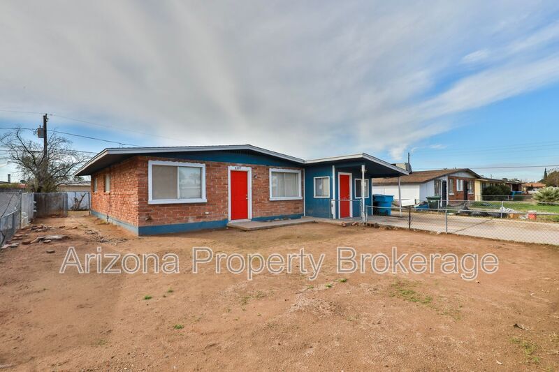 2237 W Cortez Ave in Phoenix, AZ - Building Photo