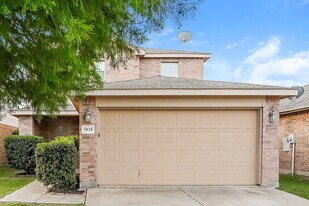5828 Ridge Lake Dr in Fort Worth, TX - Building Photo
