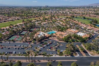2516 Sunup Dr in Las Vegas, NV - Foto de edificio - Building Photo