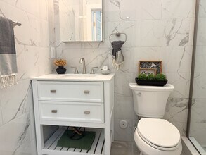 253 State St in New London, CT - Building Photo - Building Photo