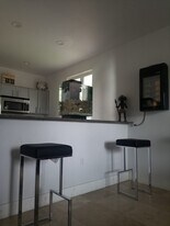 1140 NW 18th Pl in Miami, FL - Building Photo
