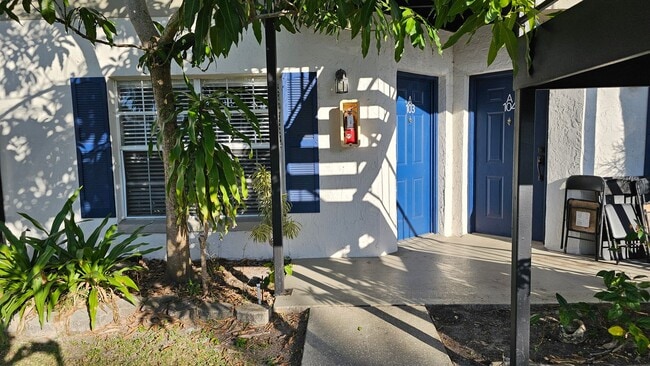 property at 3651 N Goldenrod Rd