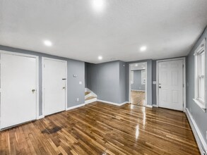 159 N Main St in Andover, MA - Building Photo - Building Photo