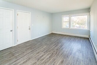 1709 N 26th Ave in Minneapolis, MN - Building Photo - Building Photo