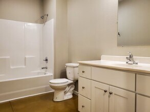 217 Cane Creek Ln in Jackson, MO - Building Photo - Building Photo