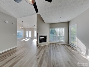 150 Woodlake Dr in Newnan, GA - Building Photo - Building Photo