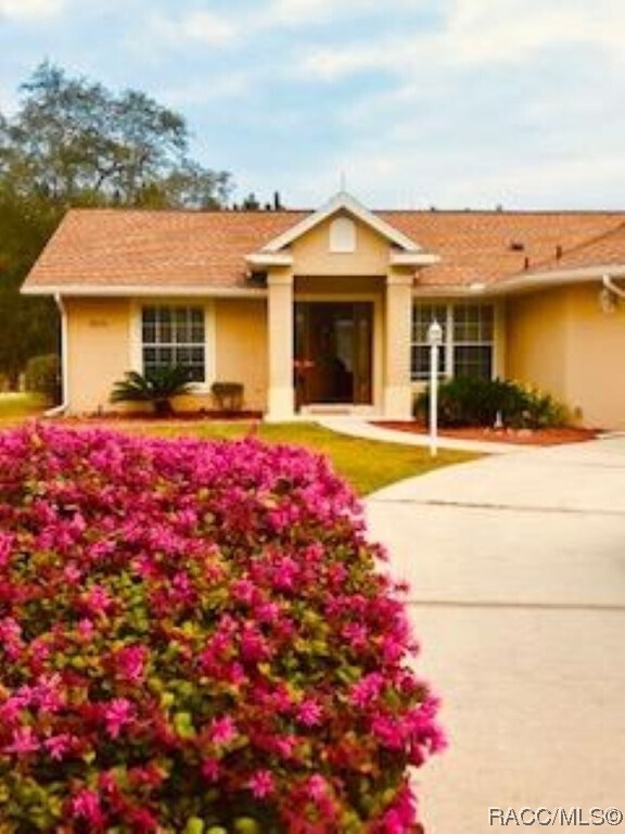 property at 2630 N Brentwood Cir
