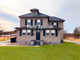 685 Egg Harbor Rd in Hammonton, NJ - Building Photo