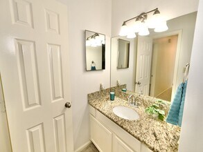 7956 Jefferson Pl Blvd in Baton Rouge, LA - Building Photo - Building Photo