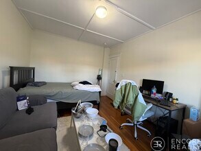 1175 Boylston St in Boston, MA - Foto de edificio - Building Photo