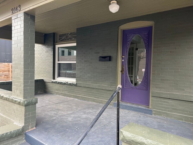 2143 S Acoma St in Denver, CO - Building Photo - Building Photo