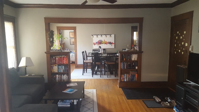 6 Barton Ave SE in Minneapolis, MN - Building Photo - Building Photo