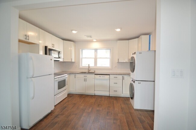 14 Newton Ave in Sussex, NJ - Building Photo - Building Photo
