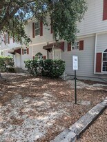 114 Cedar St in St. Augustine, FL - Building Photo
