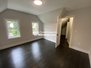 105 Glenway St in Boston, MA - Building Photo - Building Photo