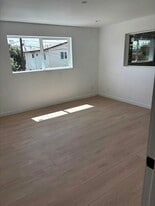 3015 S Norton Ave in Los Angeles, CA - Building Photo