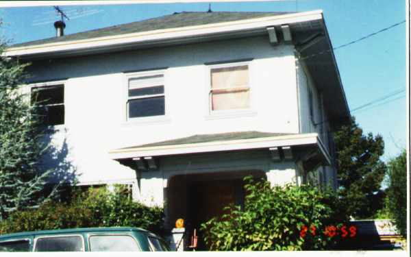 5909 Chabot Rd in Oakland, CA - Building Photo