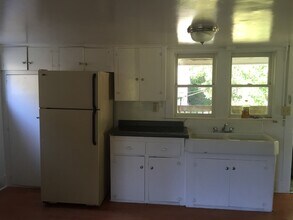 120 Main St. in Springfield, VT - Foto de edificio - Interior Photo