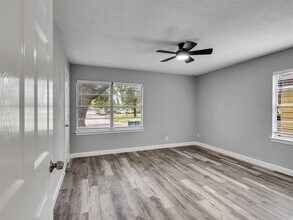 7914 Belbay St in Houston, TX - Building Photo - Building Photo