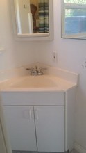 3915 Crest Dr, Unit Lower in Manhattan Beach, CA - Building Photo - Building Photo
