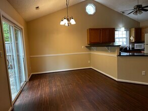 115 Hyacinth Lane in Asheville, NC - Building Photo - Building Photo