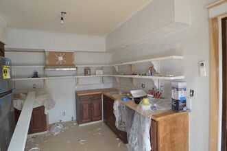 372 Broadway, Unit A in Newport, RI - Building Photo - Building Photo