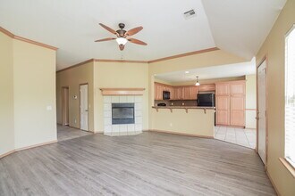 4009 Notting Hill Dr in Moore, OK - Building Photo - Building Photo
