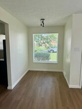 2621 Oakley Ave in Dayton, OH - Building Photo - Building Photo