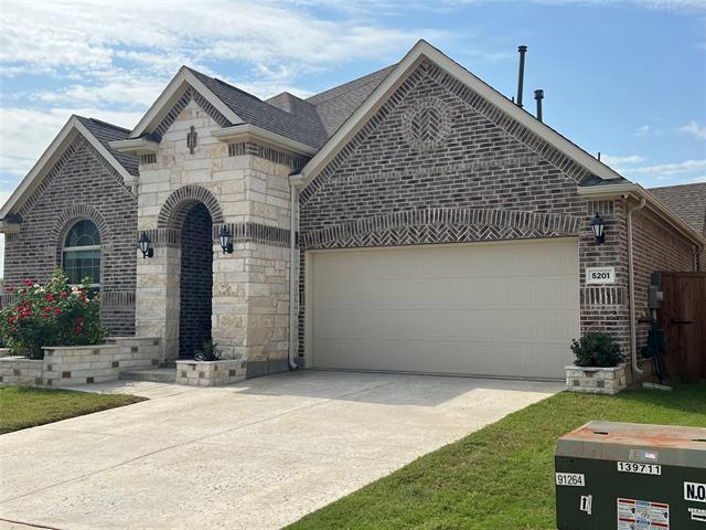 5201 Summer Shade Ln in Flower Mound, TX - Building Photo - Building Photo