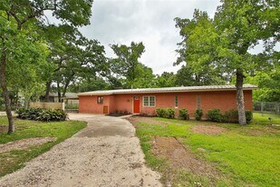 30115 Misty Meadow Dr in Magnolia, TX - Building Photo