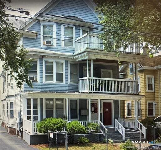 property at 640 Elm St
