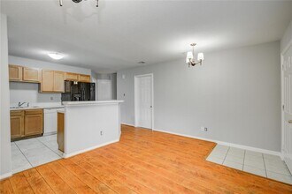 12409 Urban Dale Ct in Houston, TX - Building Photo - Building Photo