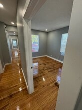 193 Winter St, Unit #1 in Saugus, MA - Building Photo - Building Photo