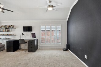 10237 Red Bluff Ln in Fort Worth, TX - Building Photo - Building Photo