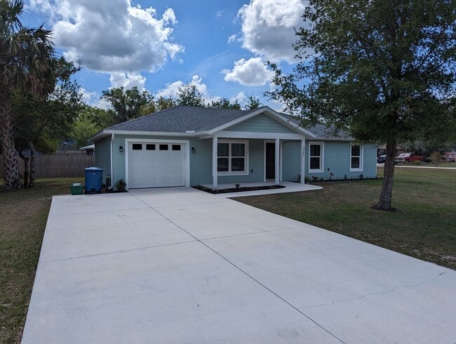 property at 1304 E Ohio Ave