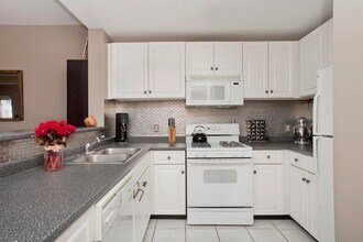 400 9th St in Hoboken, NJ - Foto de edificio - Building Photo