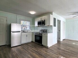 6379 Ricker Rd in Jacksonville, FL - Building Photo
