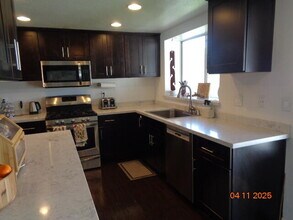 3055 Paxton Ave in Palmdale, CA - Building Photo - Building Photo