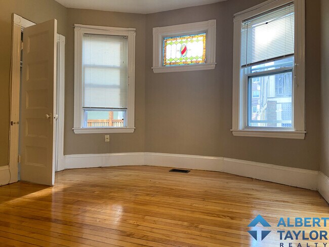 1 Parker Hill Ter, Unit 1 in Boston, MA - Building Photo - Building Photo