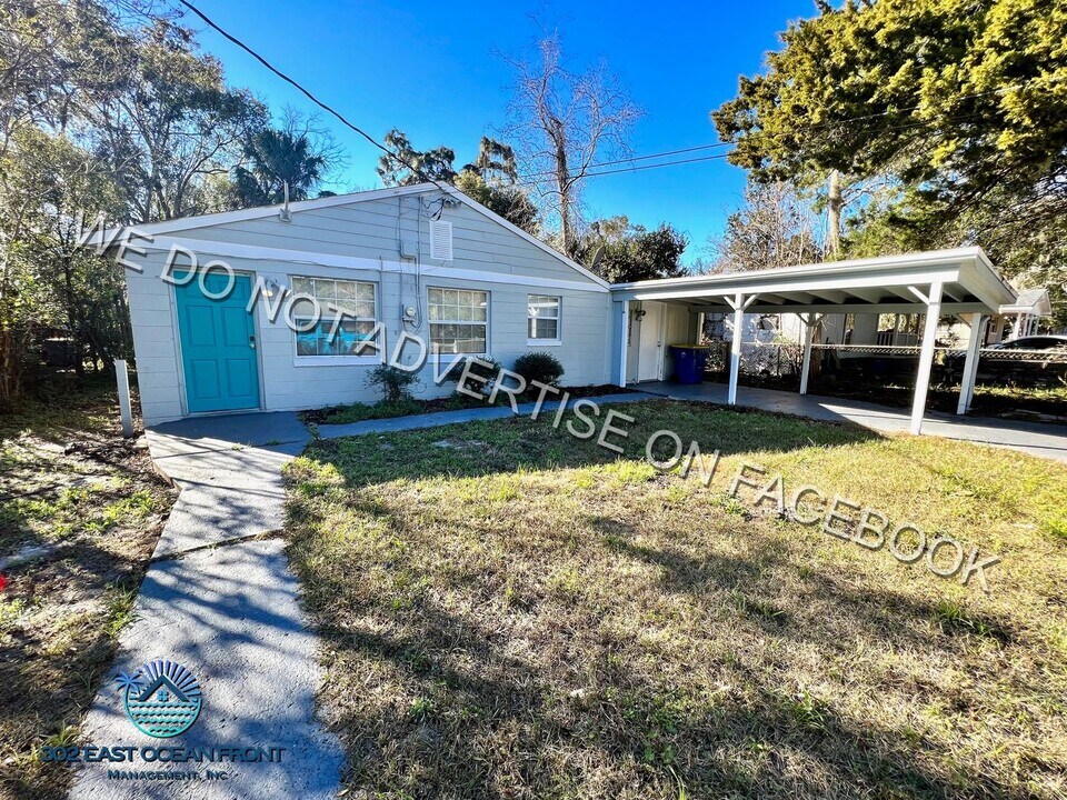 9034 Adams Ave in Jacksonville, FL - Building Photo