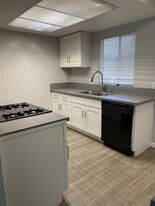 Jurupa Hacienda Apartments in Riverside, CA - Building Photo