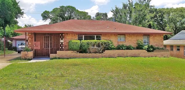 property at 4942 Rockport Dr