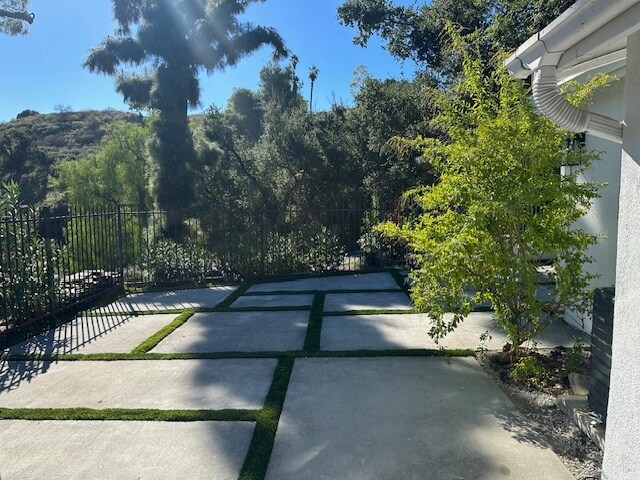 22421 Mulholland Dr, Unit Secound homeADU