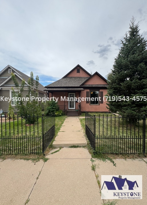 1410 Carteret Ave in Pueblo, CO - Building Photo