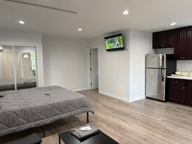 14260 McCormick St, Unit -S-S226 in Van Nuys, CA - Building Photo