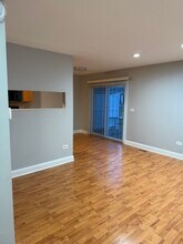 1049 Newport Harbor in Schaumburg, IL - Building Photo - Building Photo