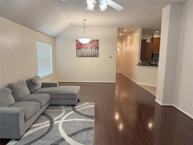10518 Rustling Villas Ln in Houston, TX - Building Photo - Building Photo