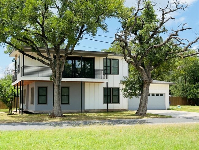 6308 Hudson Bend Rd in Austin, TX - Building Photo - Building Photo