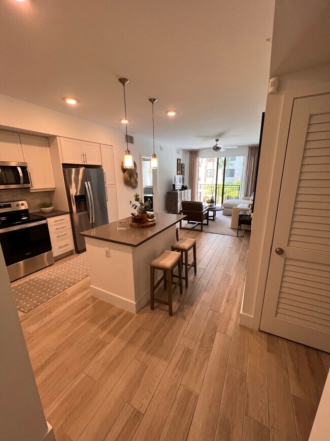 10298 NW 88th Ter Apartments and Nearby Doral Apartments For Rent