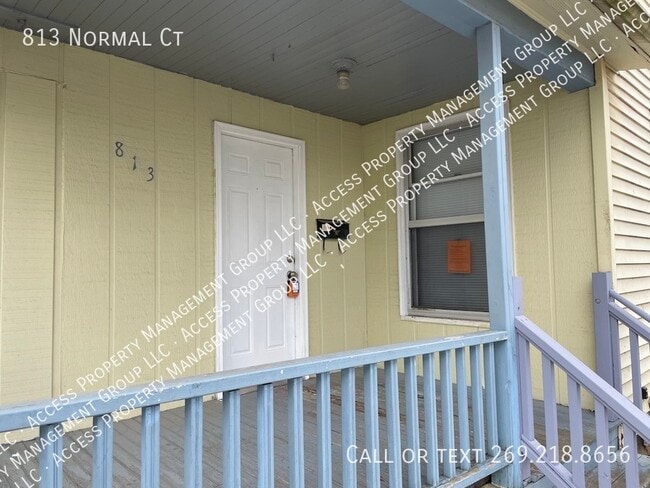 813 Normal Ct in Kalamazoo, MI - Building Photo - Building Photo
